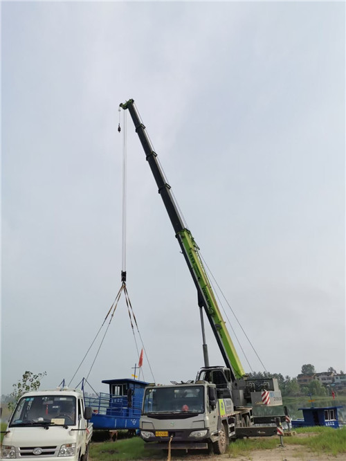 沅江市桥梁建设吊装案例